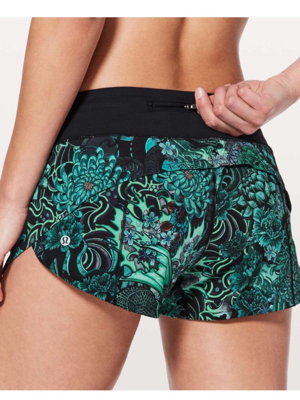 Lululemon Speed Up Short *2.5" Size 6